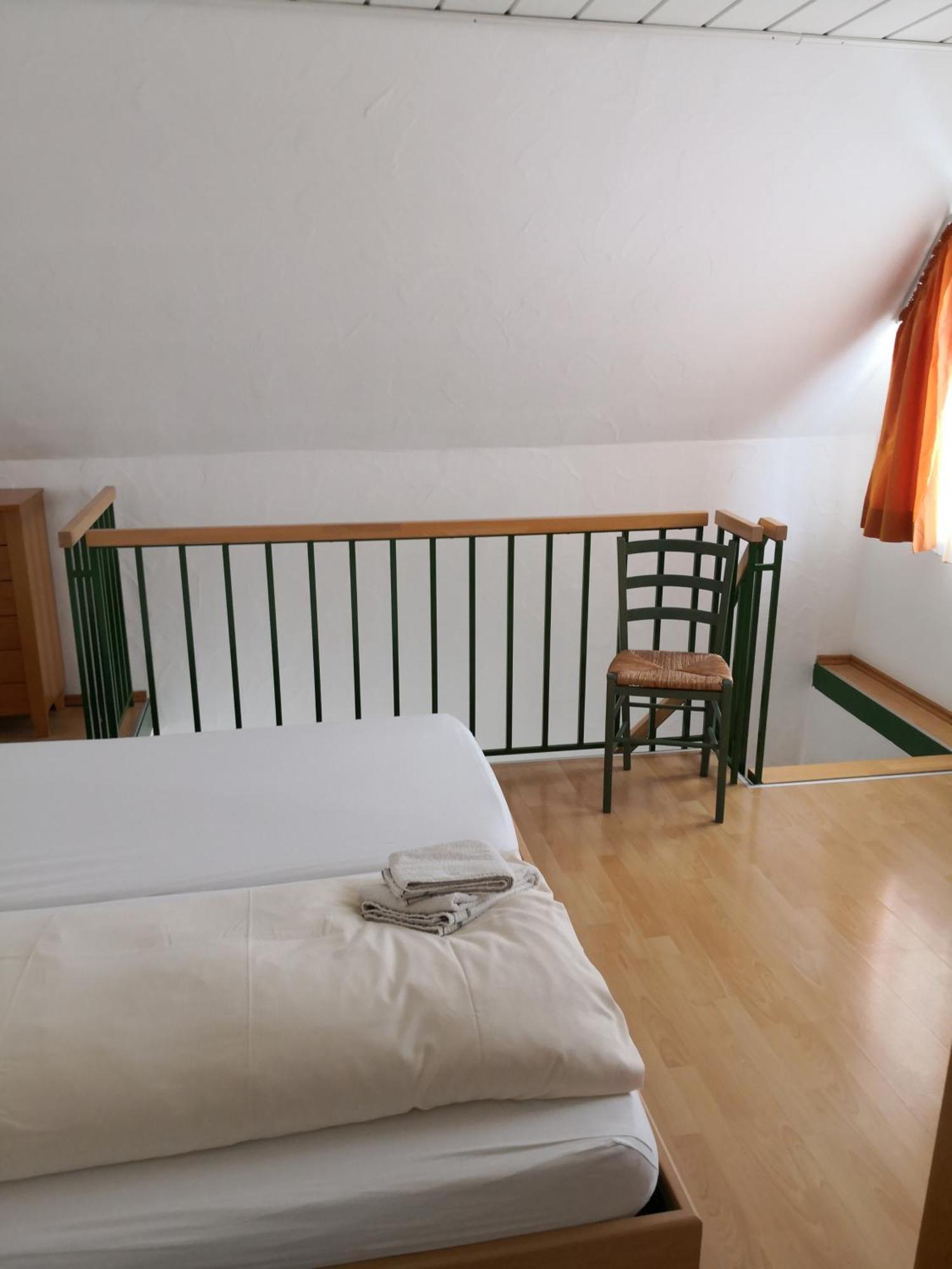 Gaestehaus Und Fewo Lamm Garni Blaubeuren Buitenkant foto